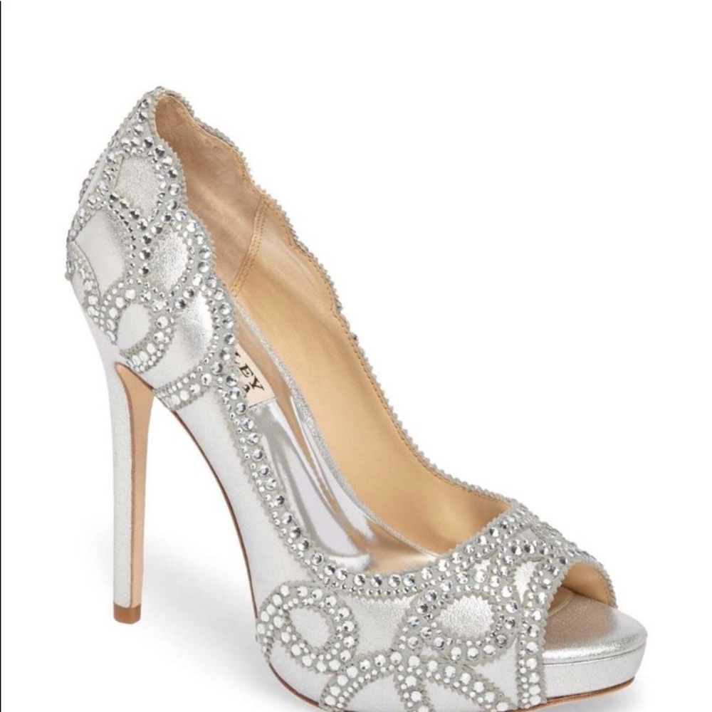 Badgley Mischka women’s Whitney Pump Silver